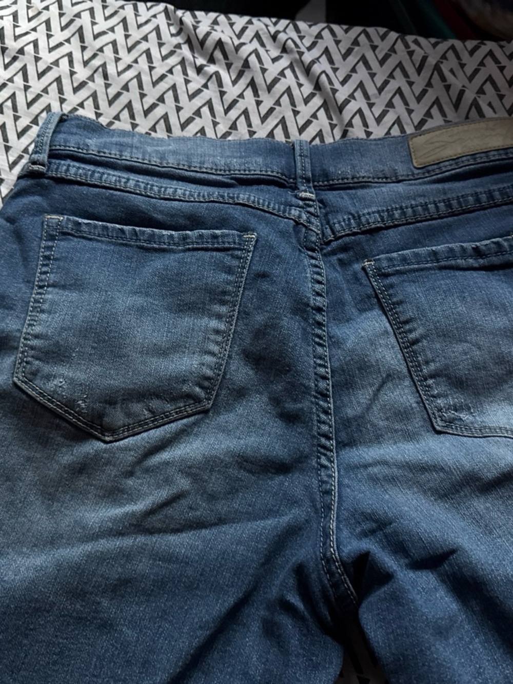 Slim Fit Women’s Skinny Jeans in Dark Blue Denim - Picture 3 of 8